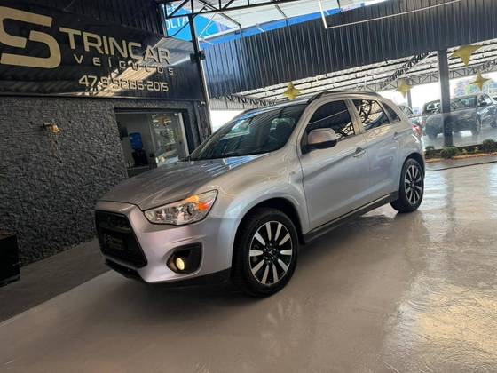 MITSUBISHI ASX 2.0 4X2 16V GASOLINA 4P AUTOMÁTICO MITSUBISHI ASX 2.0 4X2 16V GASOLINA 4P AUTOMÁTICO